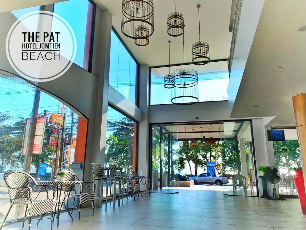 The Pat Hotel Jomtien Beach Extérieur photo