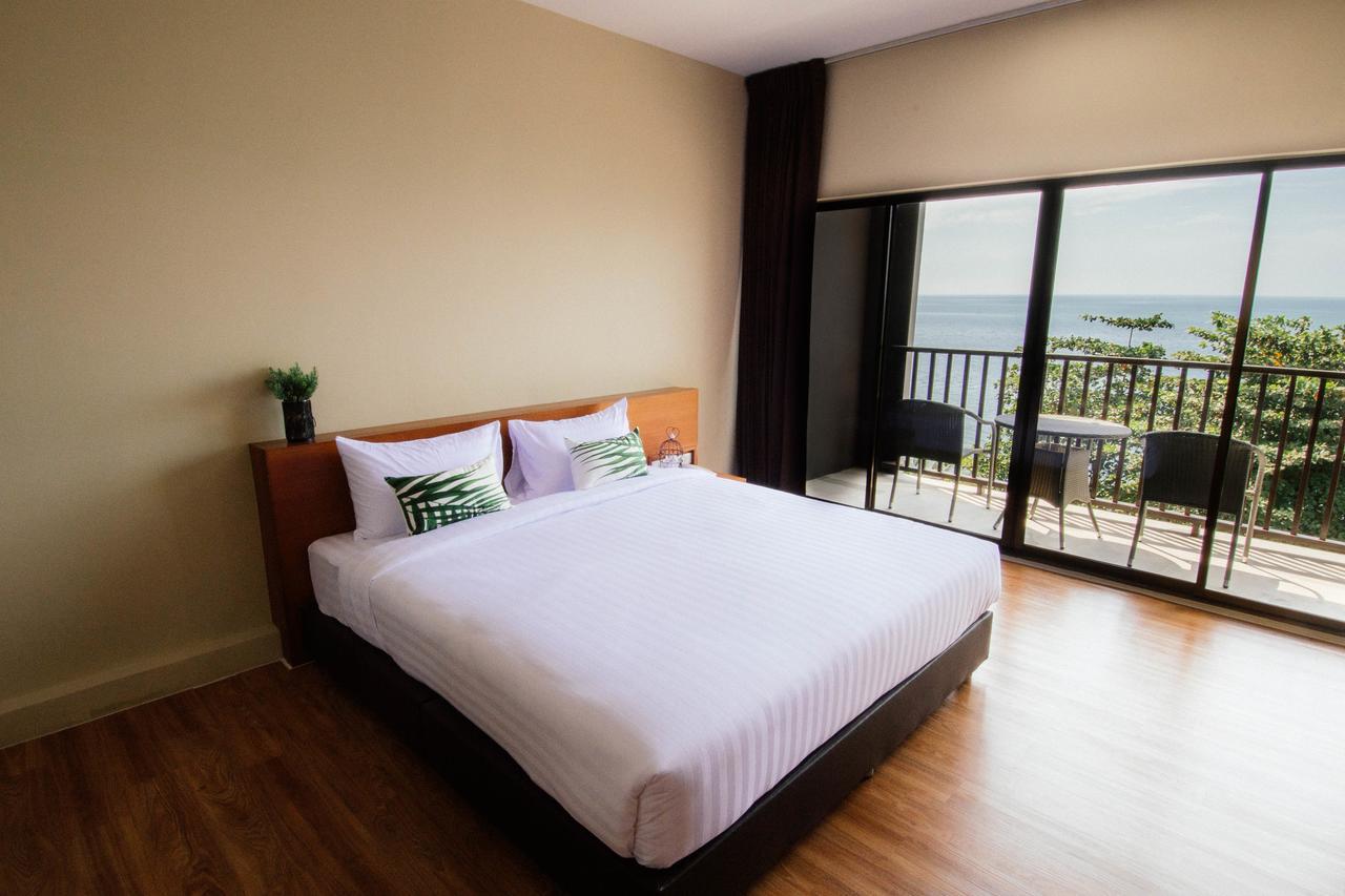 The Pat Hotel Jomtien Beach Extérieur photo